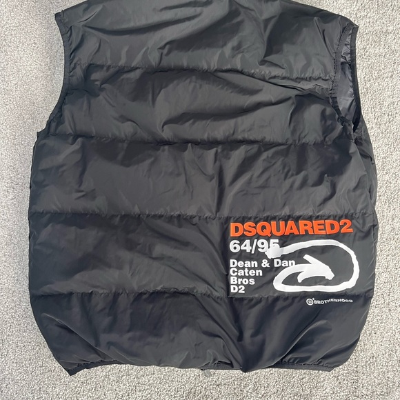 Dsquared2 mens XL (52) vest. Worn once - Picture 3 of 4
